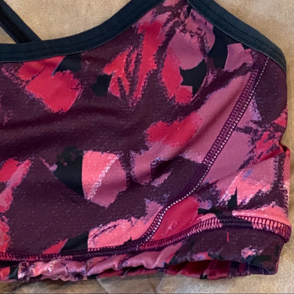 Keyhole Back Bra - Picture 4 of 14